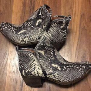 Lucky brand snake skin boots size 6.5